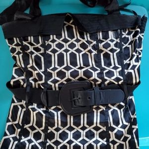 Bebe 95% sill top halter faux belt zipper pattern